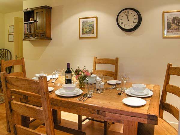 Aqueduct Cottage room 4